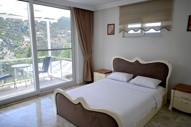 Rent Your Own Luxury Villa  with 4 Bedrooms, Islamlar Villa 1071