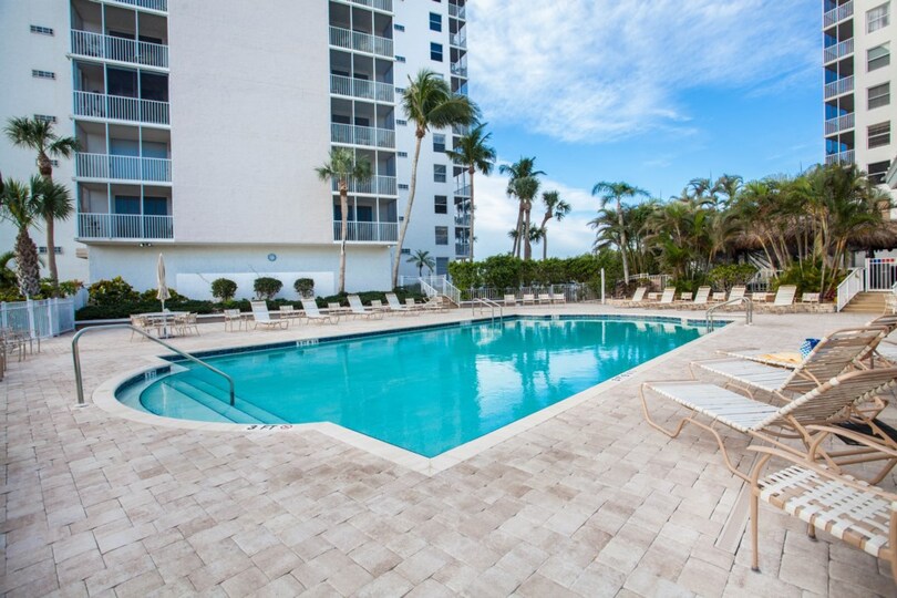 The Ultimate 1 Bedroom Condo on Bonita Beach, Florida Condo 5954