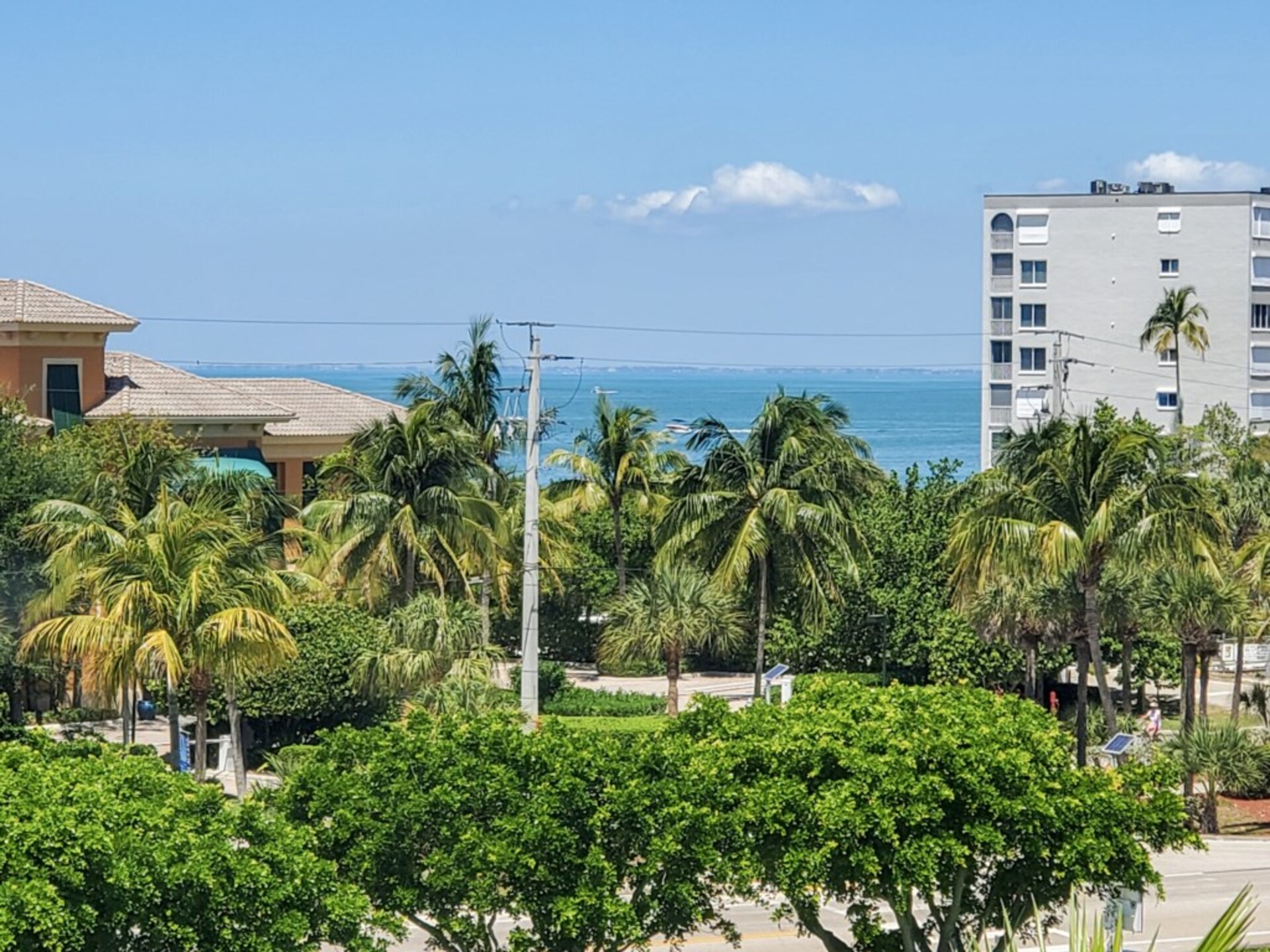 The Ultimate 2 Bedroom Condo on Sea Isles, Florida Condo 5947