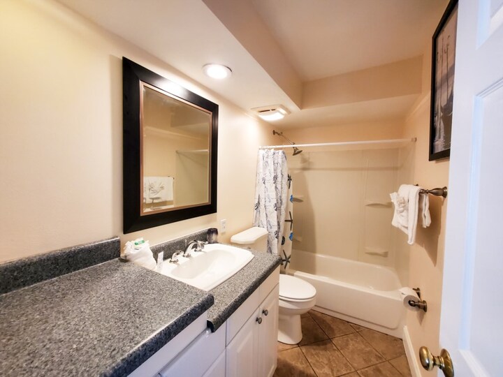 5 Star Condo in one of the most Prestigious Areas in Bonita Beach, Florida Condo 5955