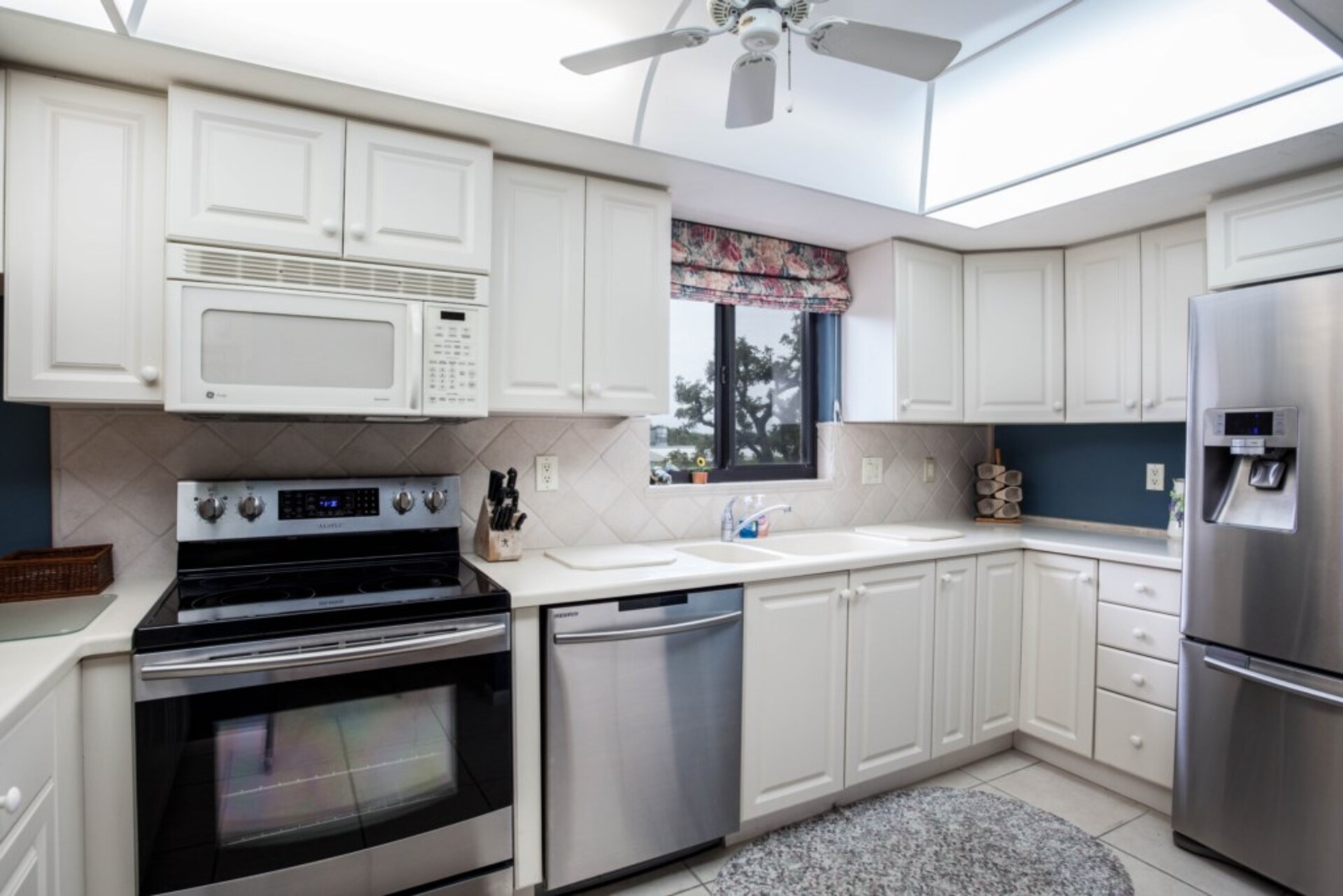 Exclusive Holiday Condo on Sea Isles, minutes from Disney, Florida Condo 5952
