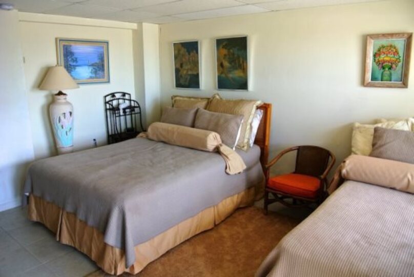 5 Star Cottage in one of the most Prestigious Areas in Gulf Breeze Vacation, Florida Cottage 5960