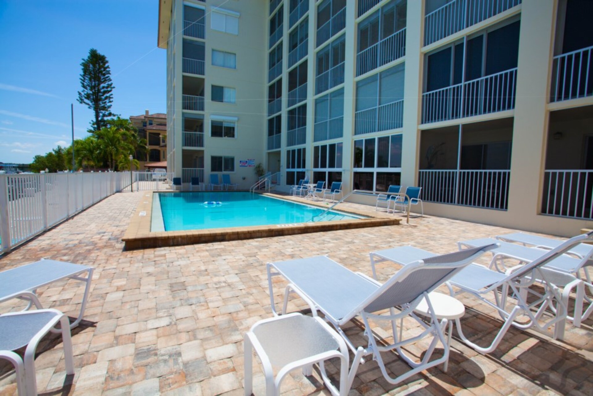 Exclusive Condo in One of most Prestigious Resorts, Casa Bonita Royale, Florida Condo 5928