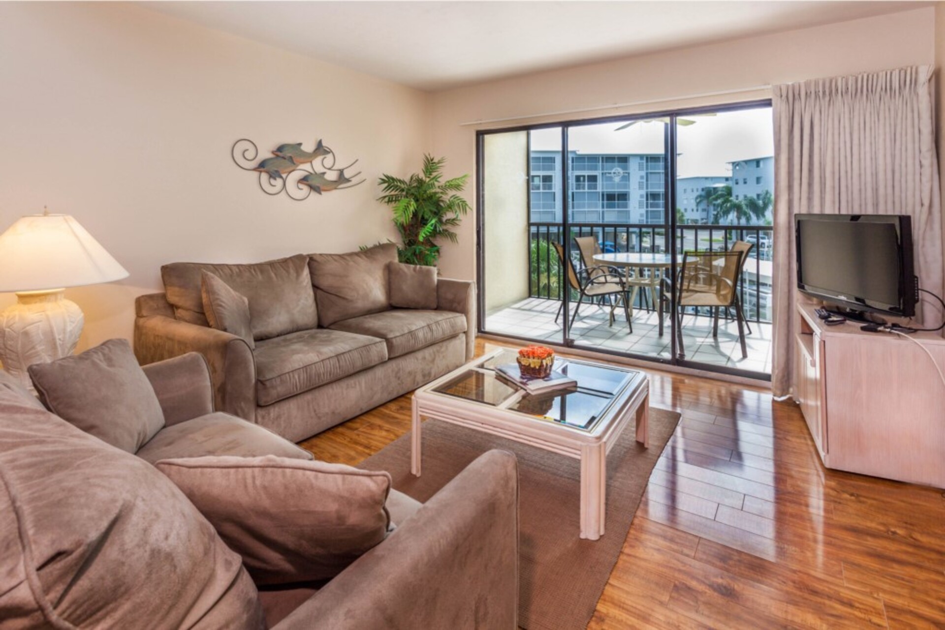 Exclusive Holiday Condo on Santa Maria Harbor Resort, minutes from Disney, Florida Condo 5967