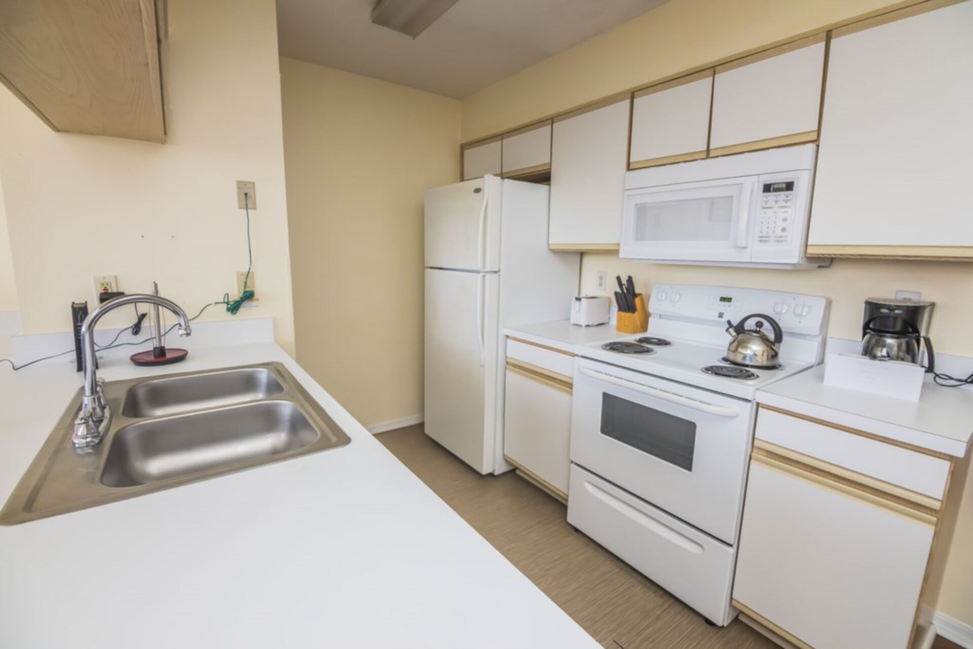 5 Star Condo on Sweetwater Club Condo, Florida Condo 6010