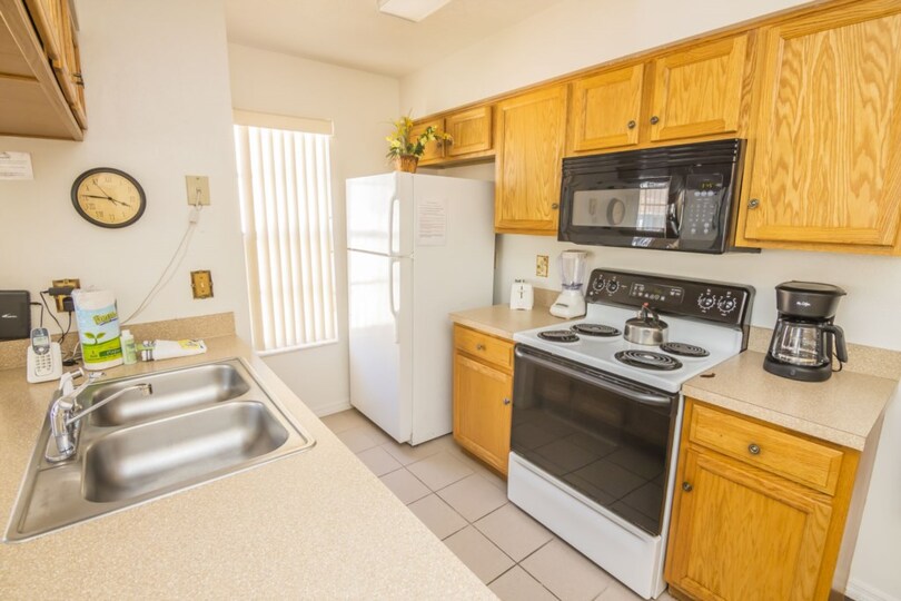 Luxury Condo on Royal Palm Bay, Florida Condo 6011