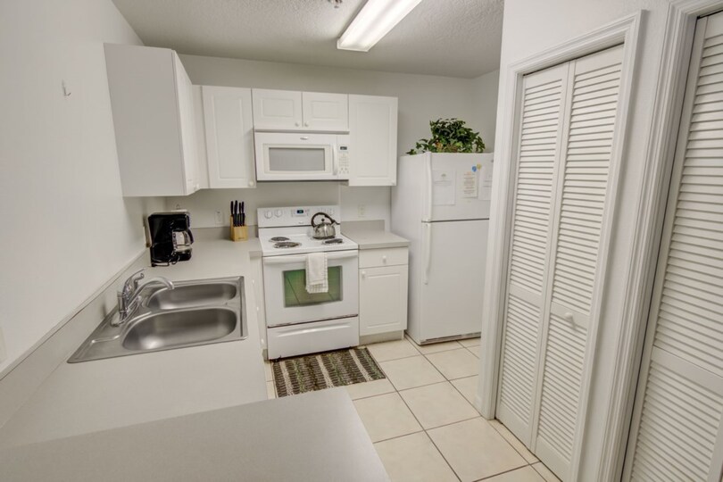 The Ultimate 3 Bedroom Condo on Club Cortile, Florida Condo 6020