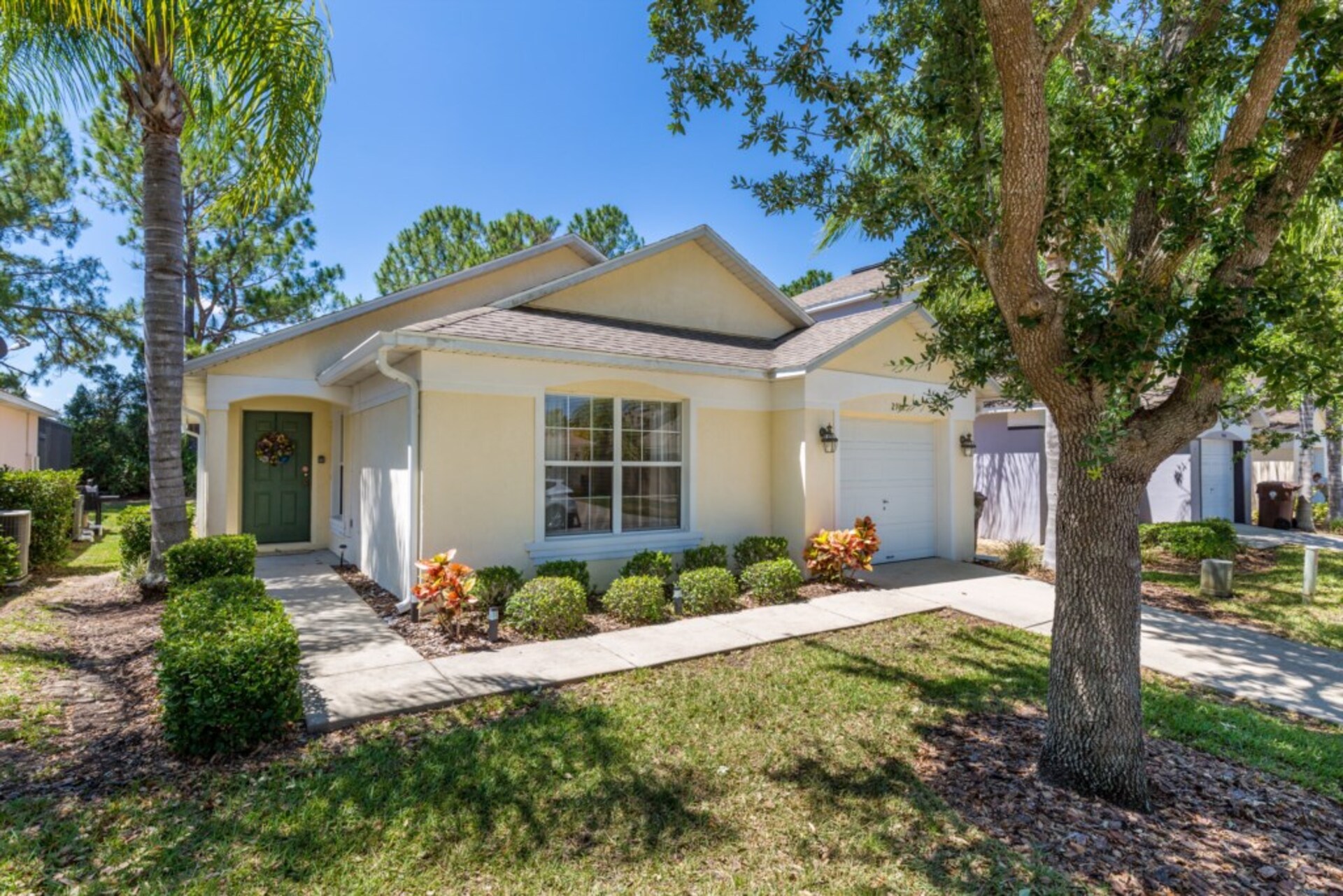 Luxury Contemporary Style Villa on The Abbey at West Haven, Florida Villa 6037