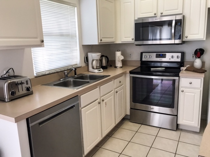 Luxury Contemporary Style Villa on The Abbey at West Haven, Florida Villa 6037