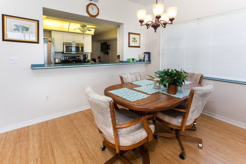 Luxury Contemporary Style Condo on Hibiscus Point, Florida Condo 5933