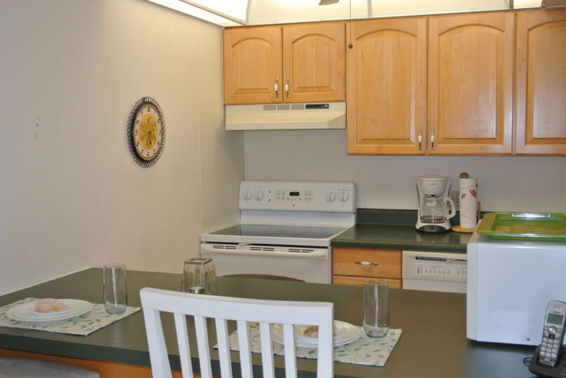 The Ultimate 2 Bedroom Condo on Dolphin Way, Florida Condo 5935