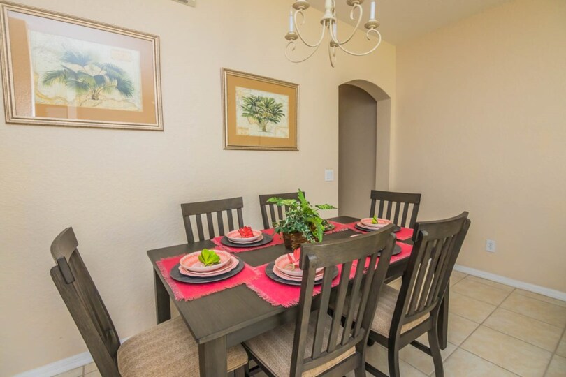 5 Star Townhouse in one of the most Prestigious Areas in Regal Palms Resort, Florida Townhouse 4070