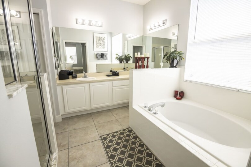 Exclusive Holiday Villa on Calabay Parc at Tower Lake, minutes from Disney, Florida Villa 6054