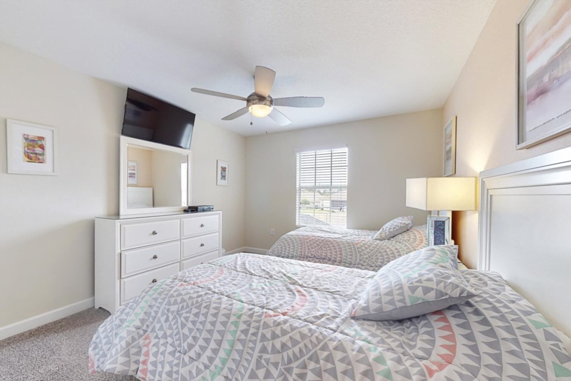Exclusive Holiday Townhouse on Champions Gate Resort, minutes from Disney, Florida Townhouse 4084