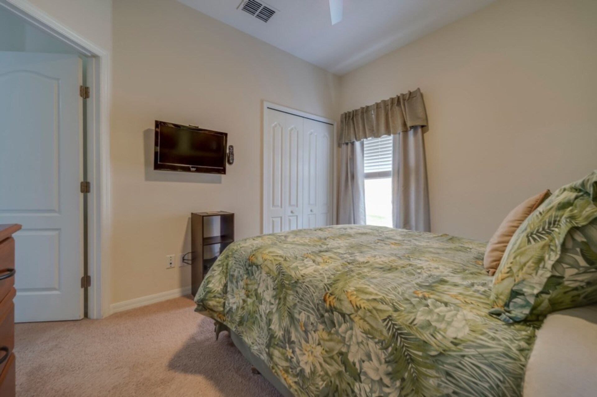 Luxury Contemporary Style Villa on The Abbey at West Haven, Florida Villa 6069