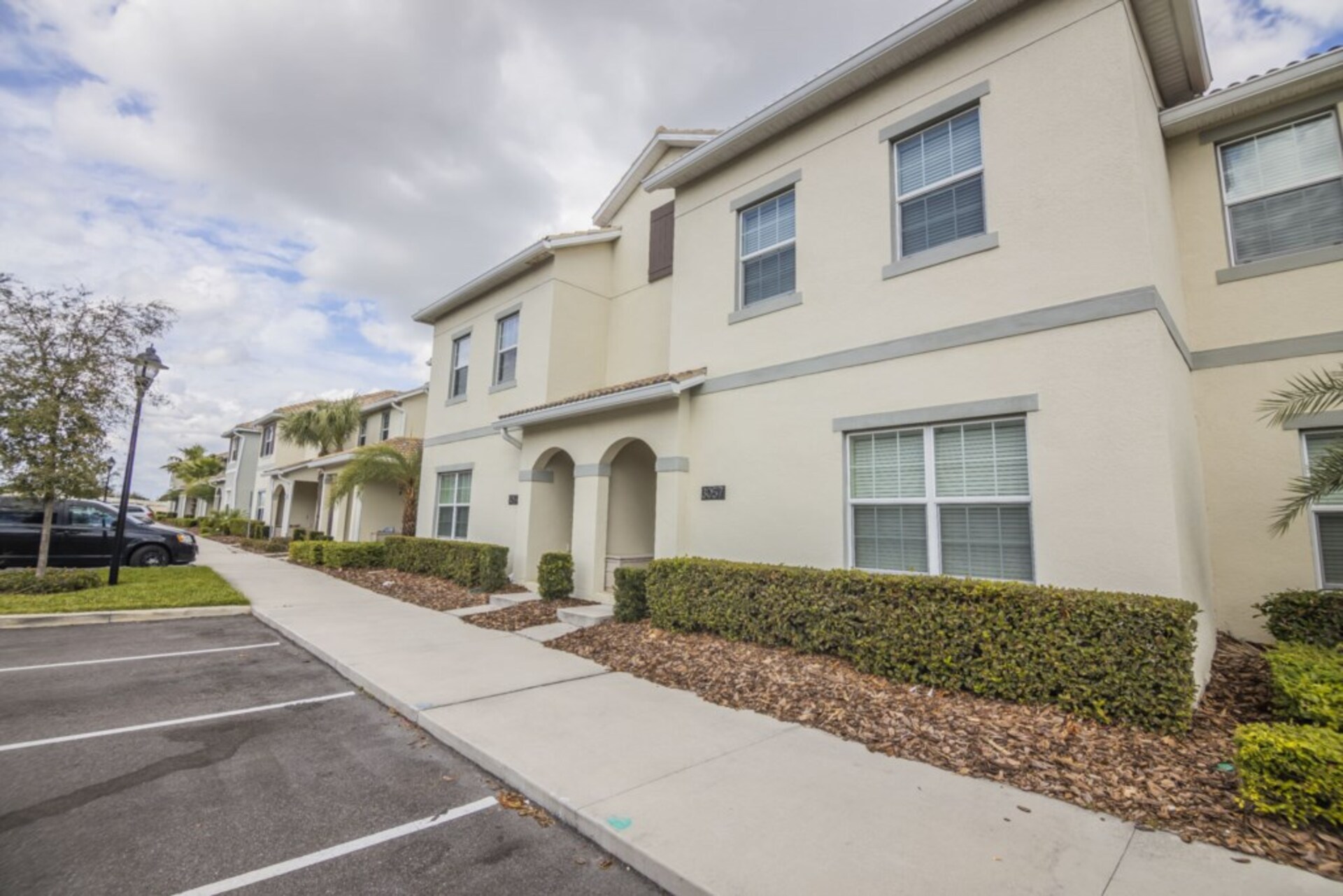 Luxury Townhome with Fantastic Private Pool on Storey Lake Resort, Florida Townhome 6074