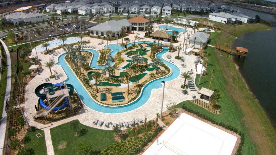 Luxury Townhome with Fantastic Private Pool on Storey Lake Resort, Florida Townhome 6074