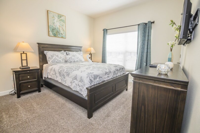 Luxury Townhome with Fantastic Private Pool on Storey Lake Resort, Florida Townhome 6074