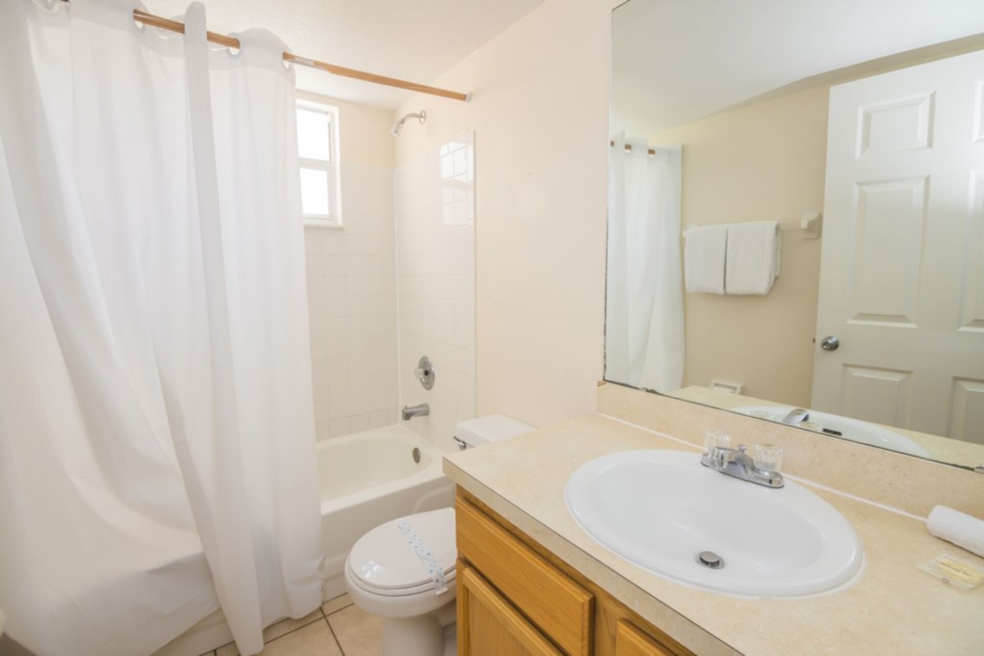 Exclusive Condo in One of Florida most Prestigious Resorts, Royal Palm Bay, Florida Condo 6080