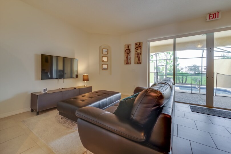 Exclusive Holiday Townhome on Solterra Resort, minutes from Disney, Florida Townhome 6083