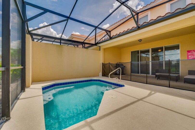 Exclusive Holiday Townhome on Solterra Resort, minutes from Disney, Florida Townhome 6083
