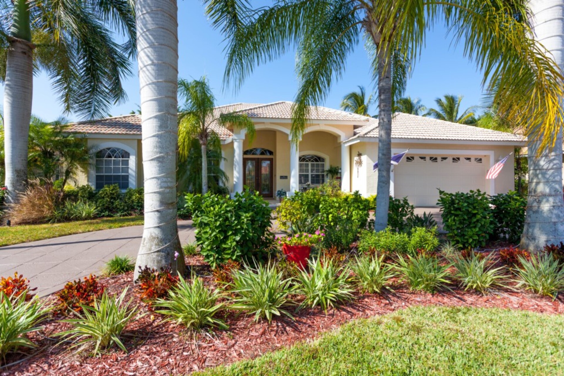 5 Star Villa with Private Pool on Spanish Wells, Florida Villa 5940