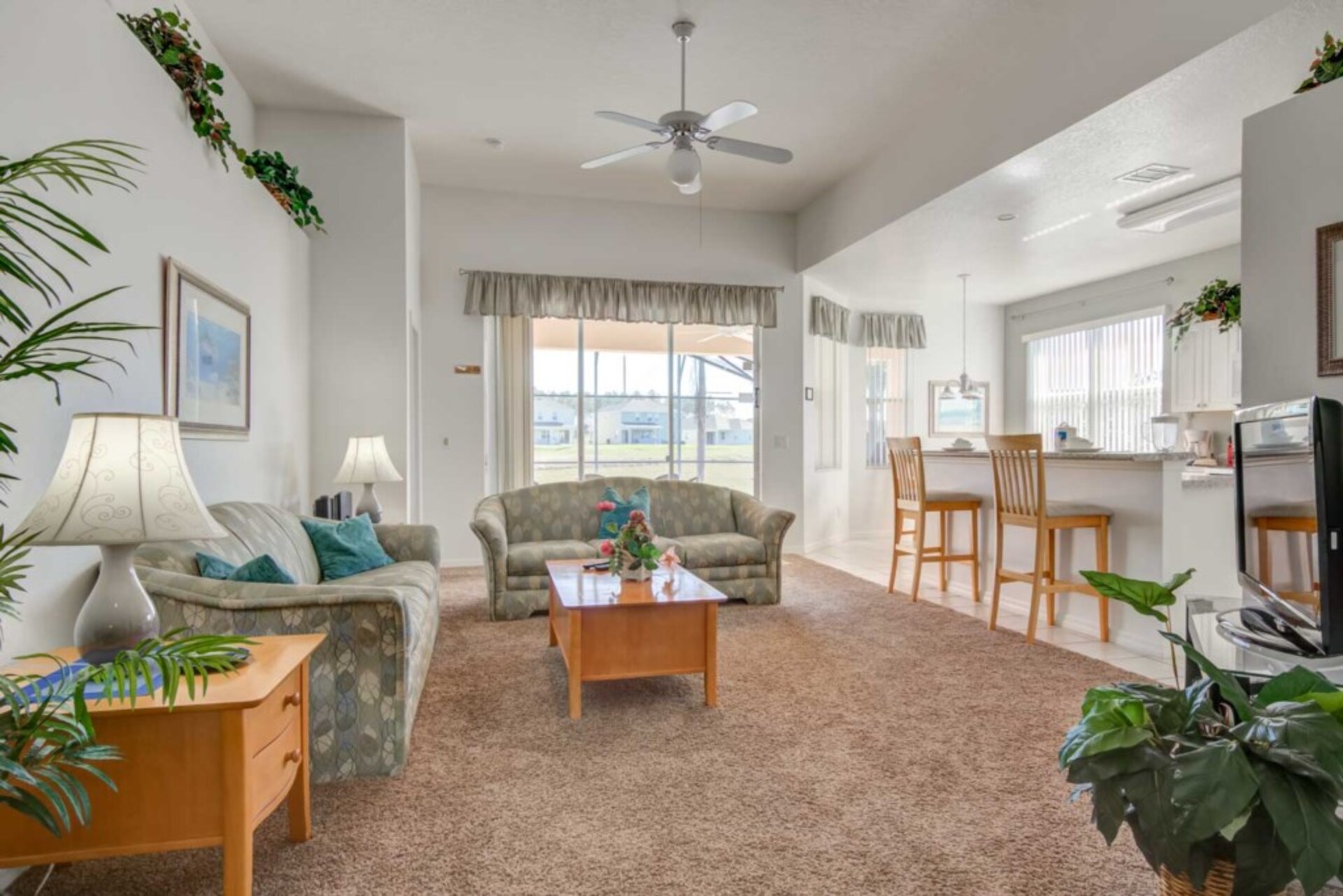 5 Star in one of the most Prestigious Areas in Calabay Parc at Tower Lake, Florida Villa 6117
