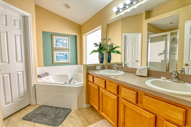 5 Star Villa with Private Pool on Emerald Island Resort, Florida Villa 6119