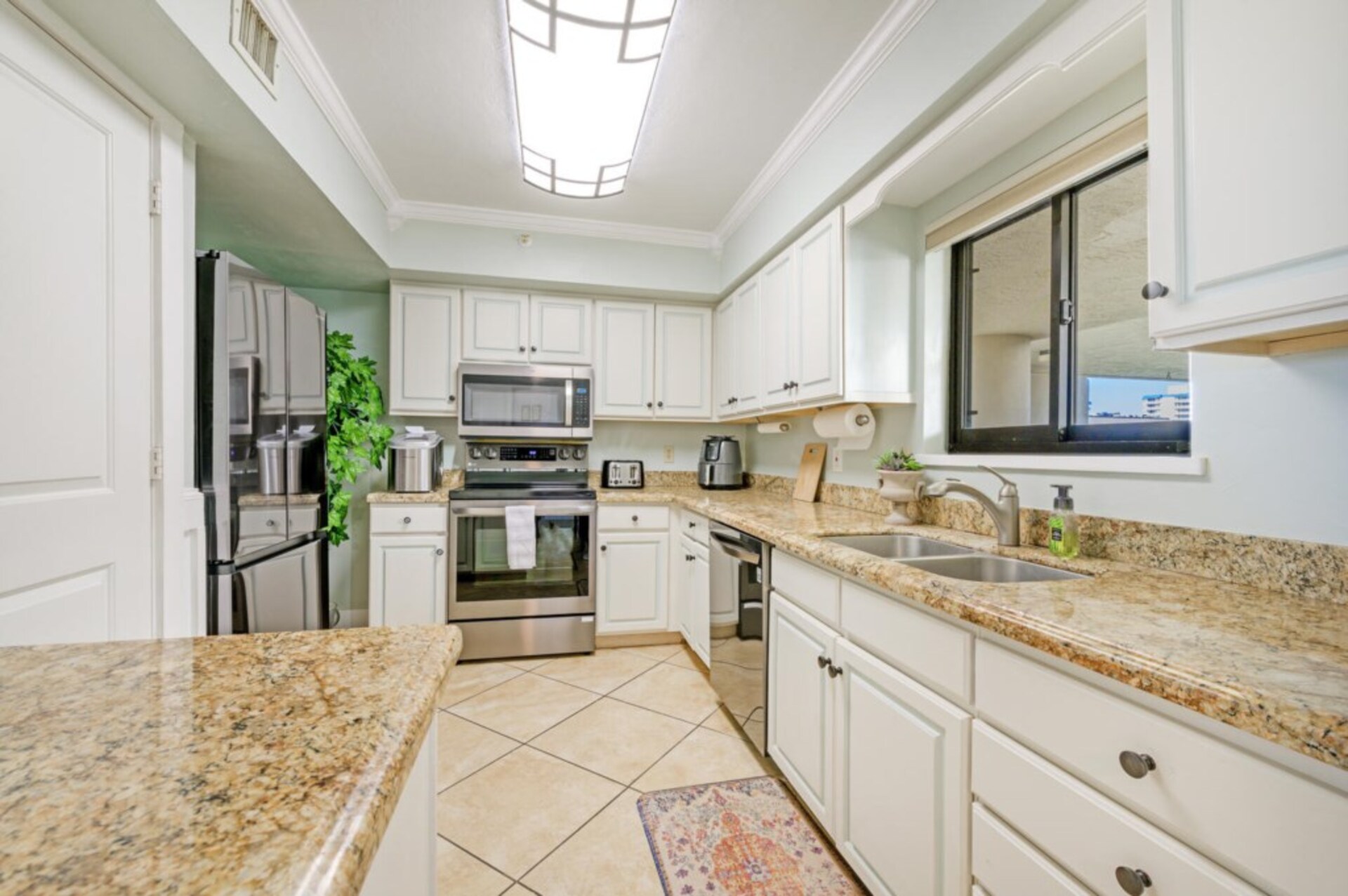 Exclusive Condo in One of most Prestigious Resorts, Santa Maria Harbor Resort, Florida Condo 5942
