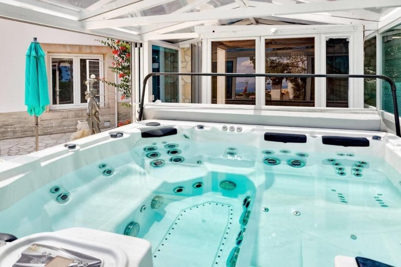 5 Star Villa Vista Blava – Luxury Sea View Retreat