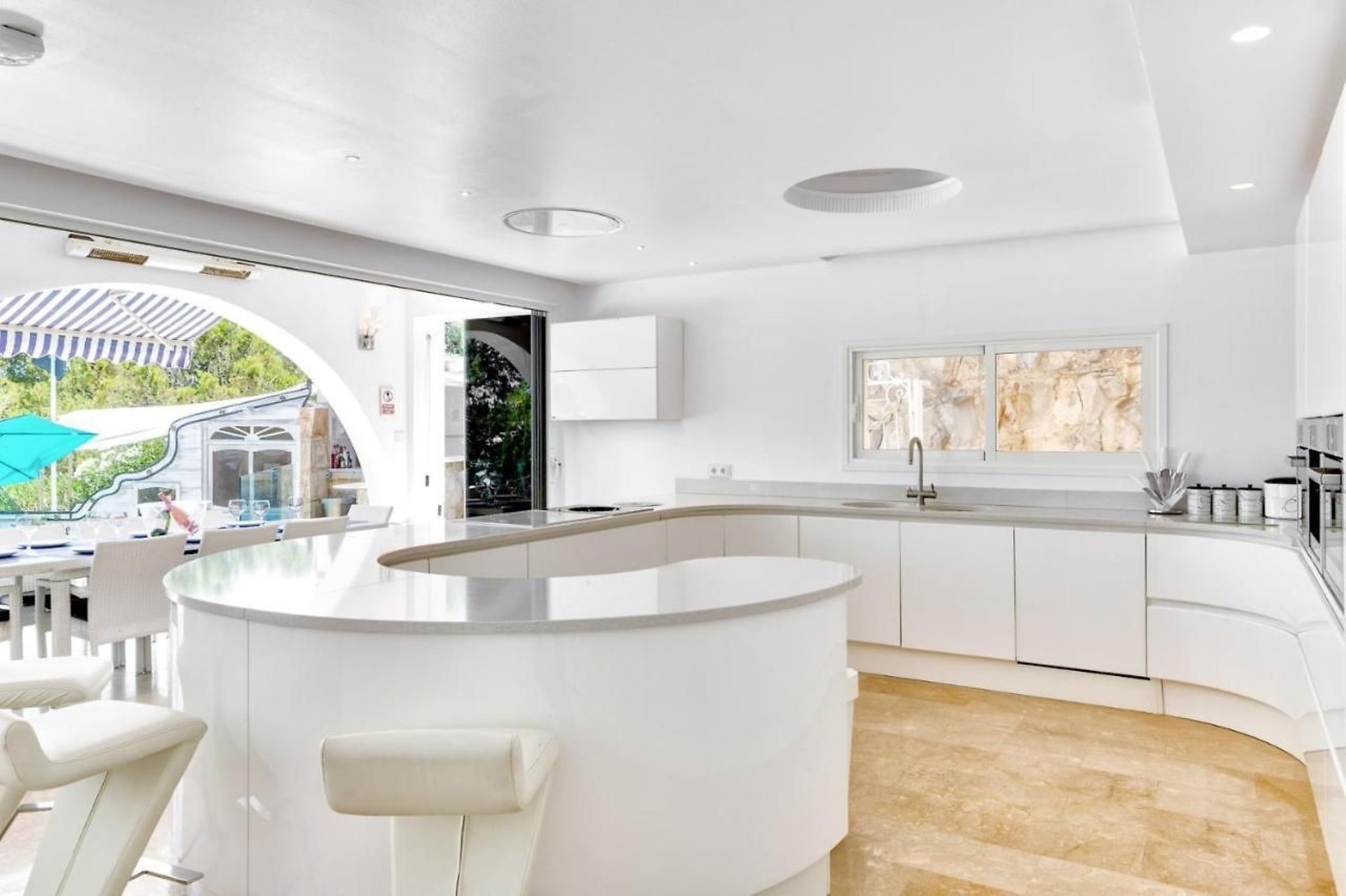 5 Star Villa Vista Blava – Luxury Sea View Retreat