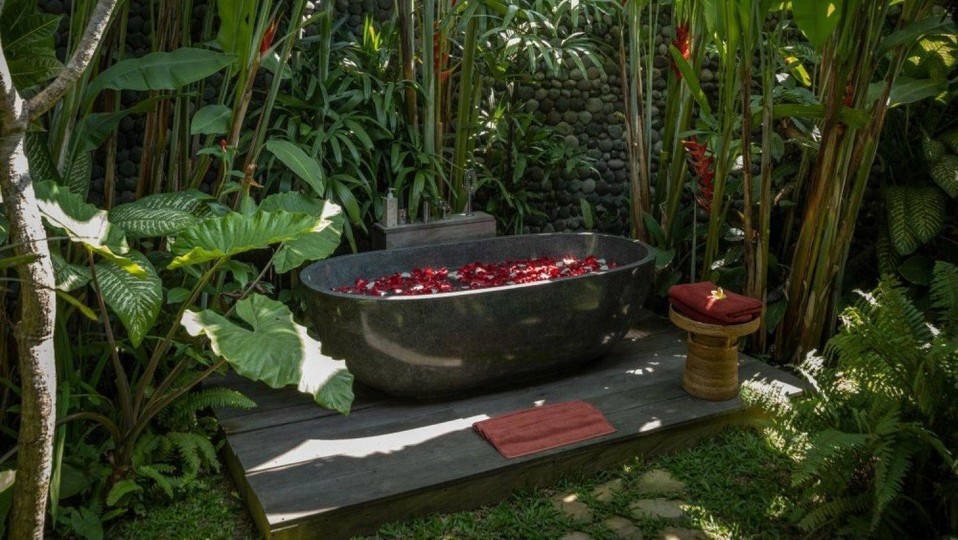Lovely 7 Bedroom Villa With Spa & Pool , Bali Villa 2137