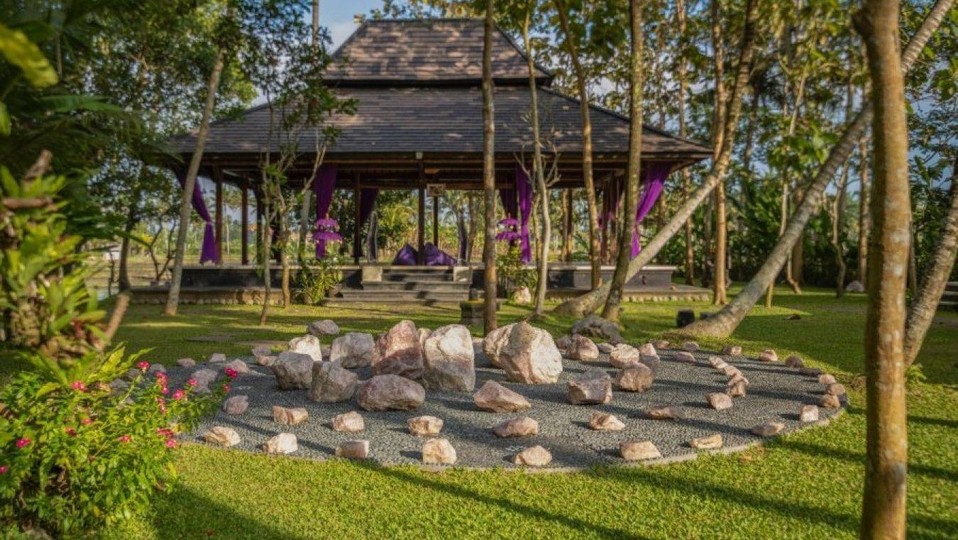 Lovely 7 Bedroom Villa With Spa & Pool , Bali Villa 2137