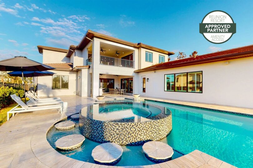 Rent this Luxury 5 Star Mansion on The Bear's Den Resort, Orlando Mansion 6125