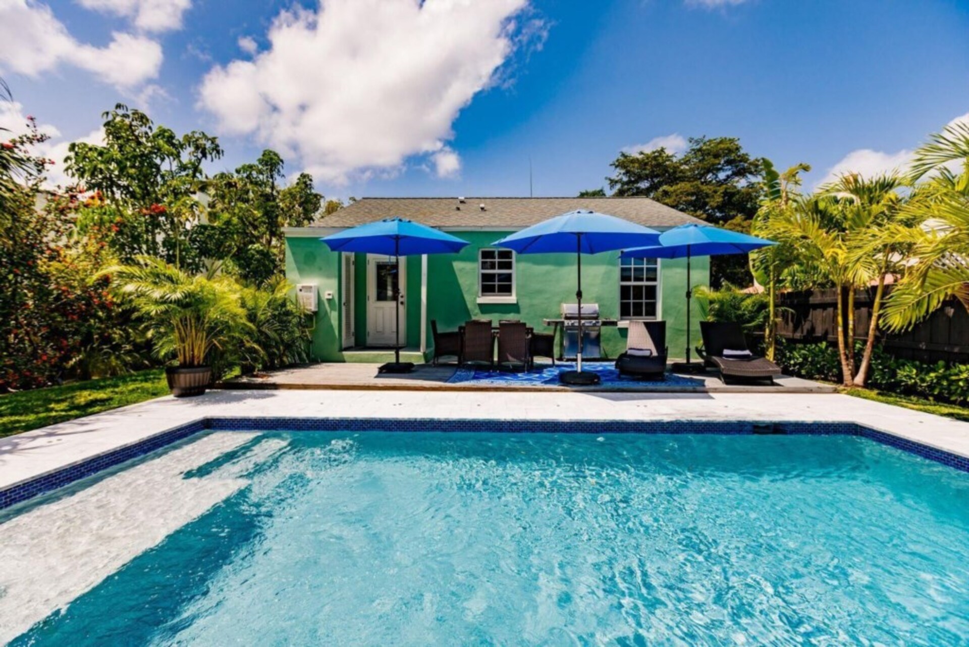 Quaint 2 Bedroom Villa close to West Palm Beach , West Palm Beach Villa 1868