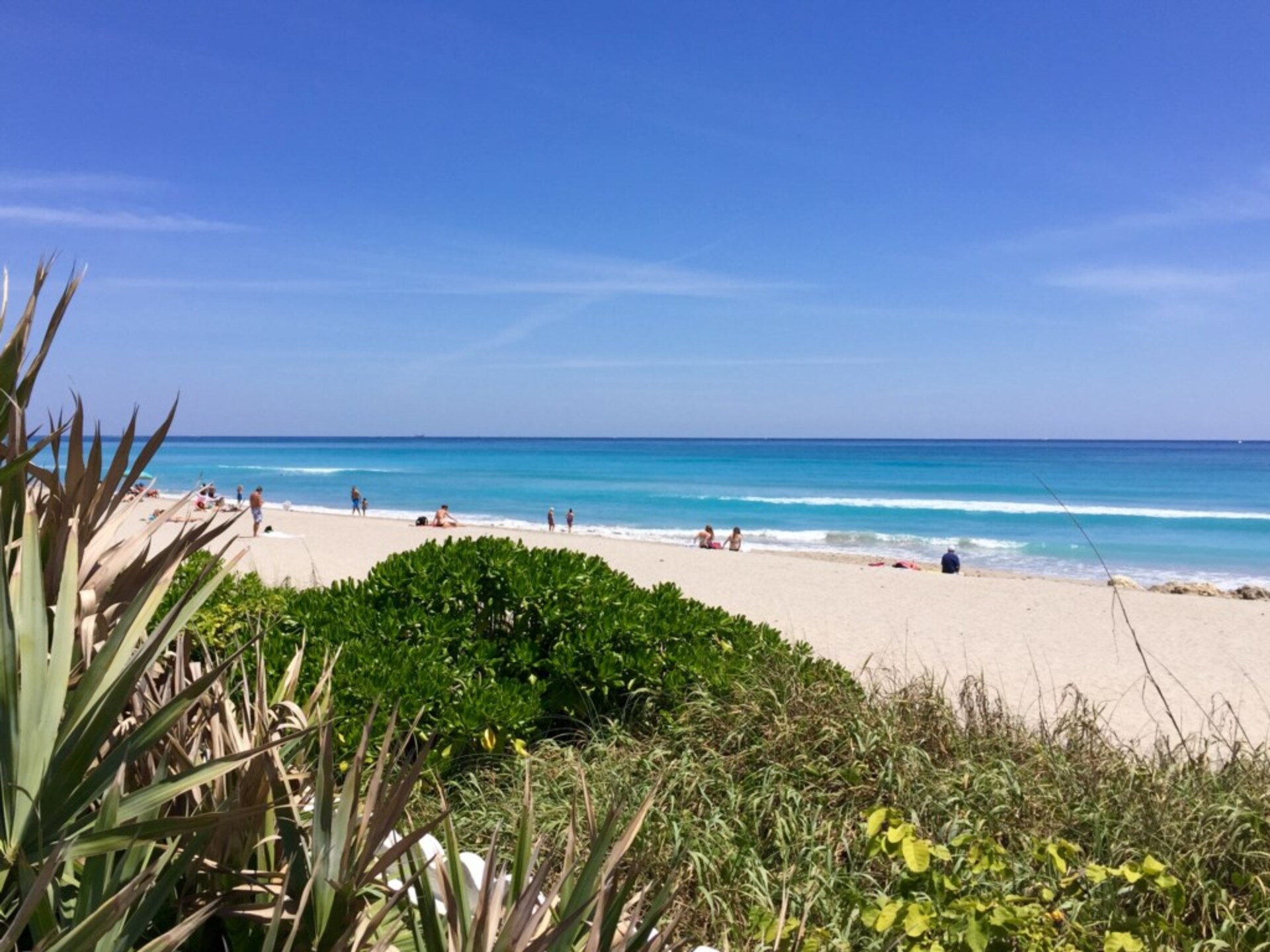 Picture Renting This Beautiful 4 Bedroom Villa in West Palm Beach, West Palm Beach Villa 1870
