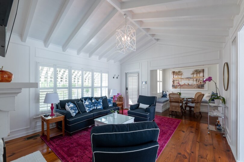 Picture Renting This Beautiful 4 Bedroom Villa in West Palm Beach, West Palm Beach Villa 1870