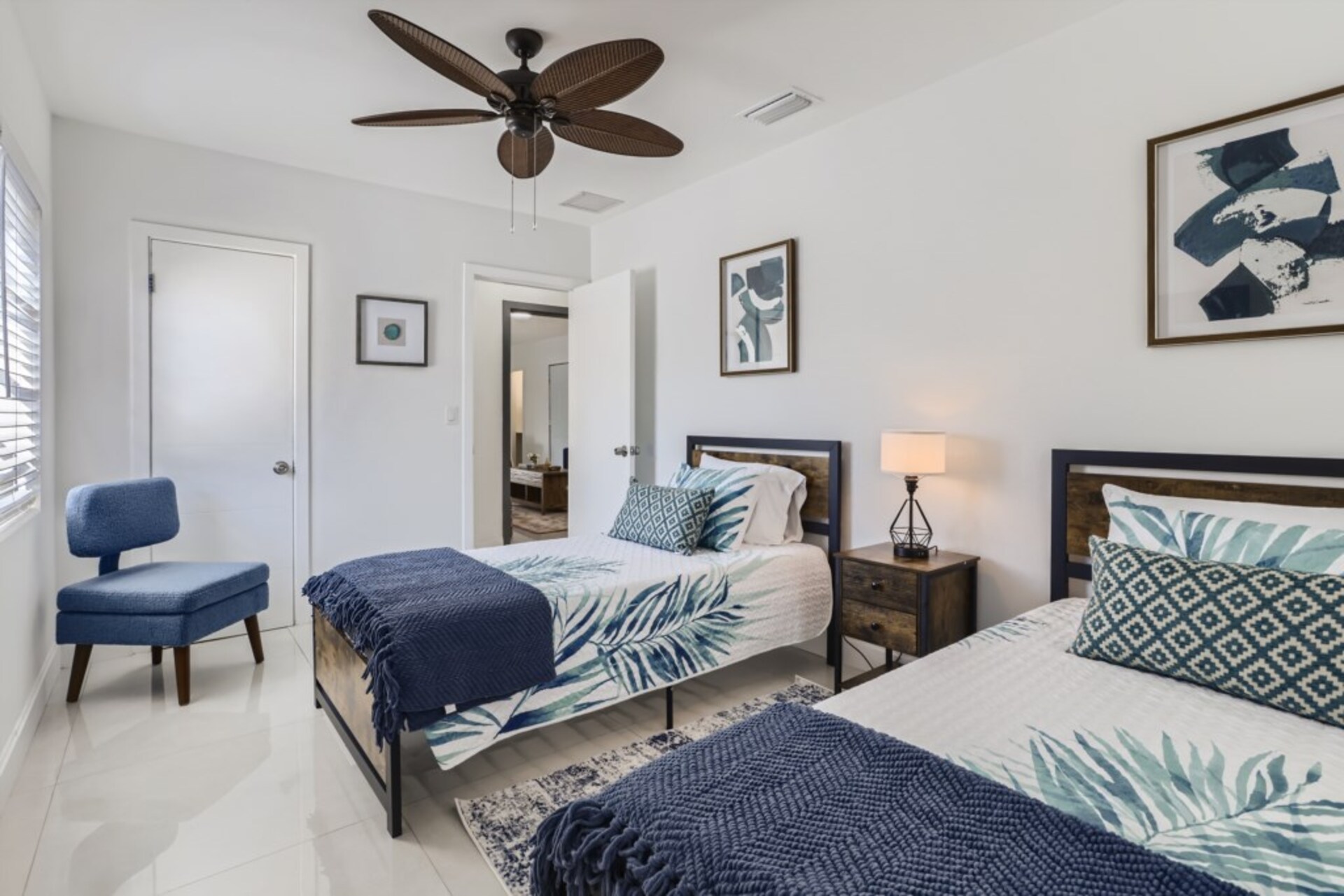 Quaint 3 Bedroom Villa  close to West Palm Beach , West Palm Beach Villa 1874