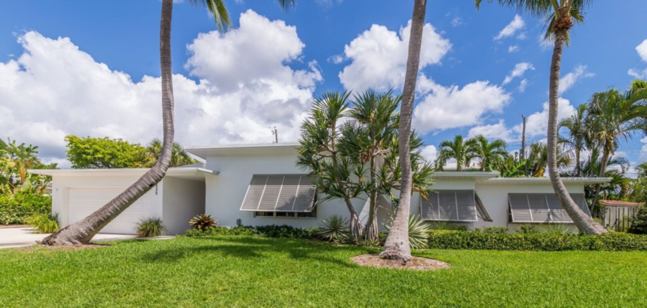 Rent This Luxurious Furnished Villa in West Palm Beach, West Palm Beach Villa 1875