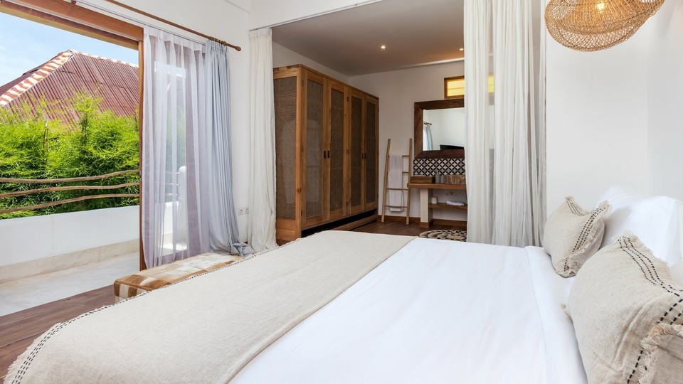 Peaceful 4 Bedroom Vacation Villa With Pool, Bali Villa 2205