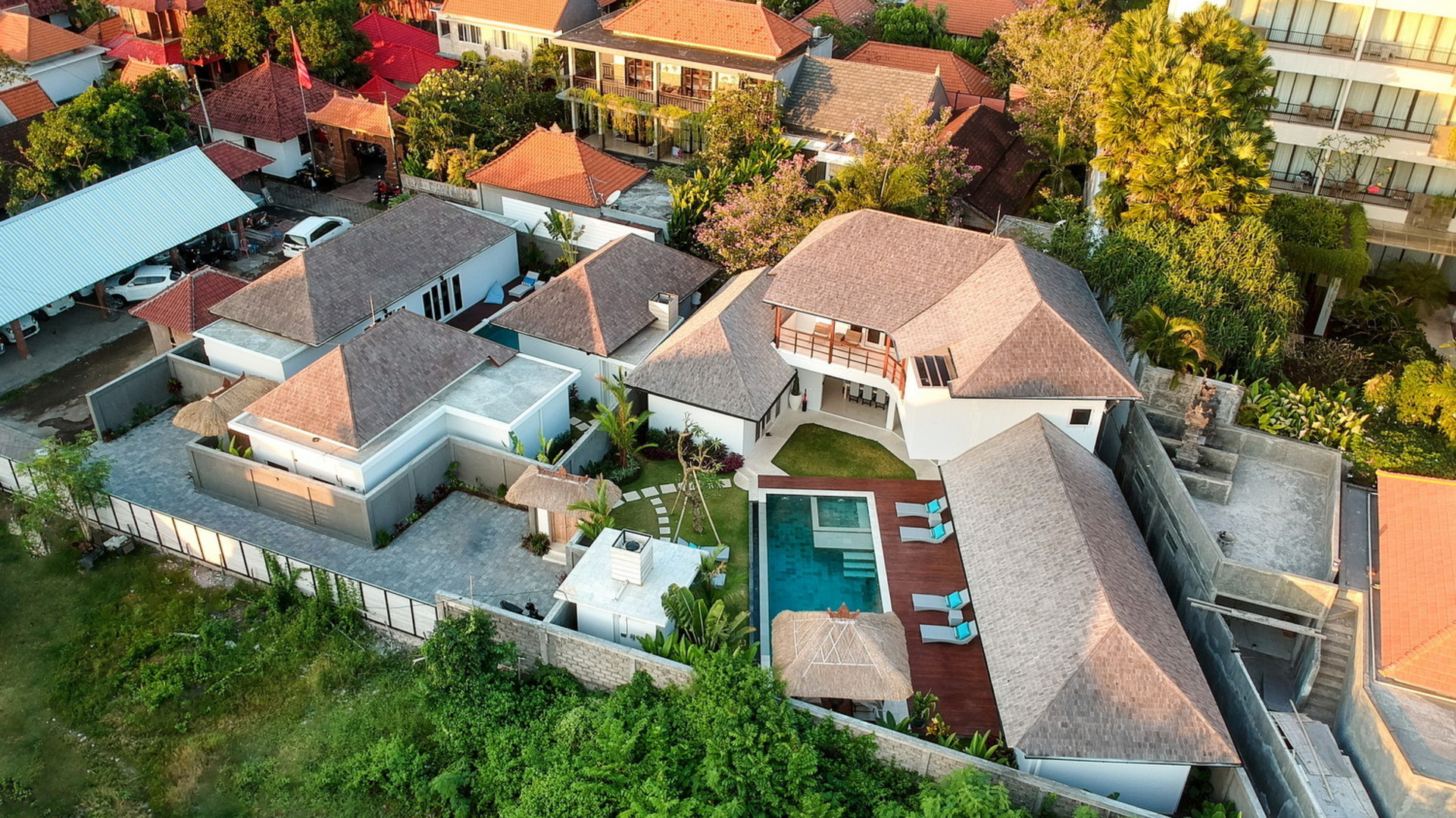 Charming 7BR Villa W/ Pool & Balcony in Bali, Bali villa 2206