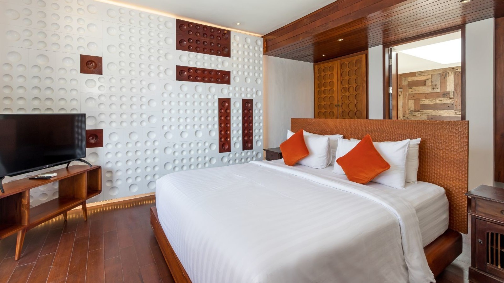 Peaceful 16BR Villa W/ Pool in Bali, Bali Villa 2209