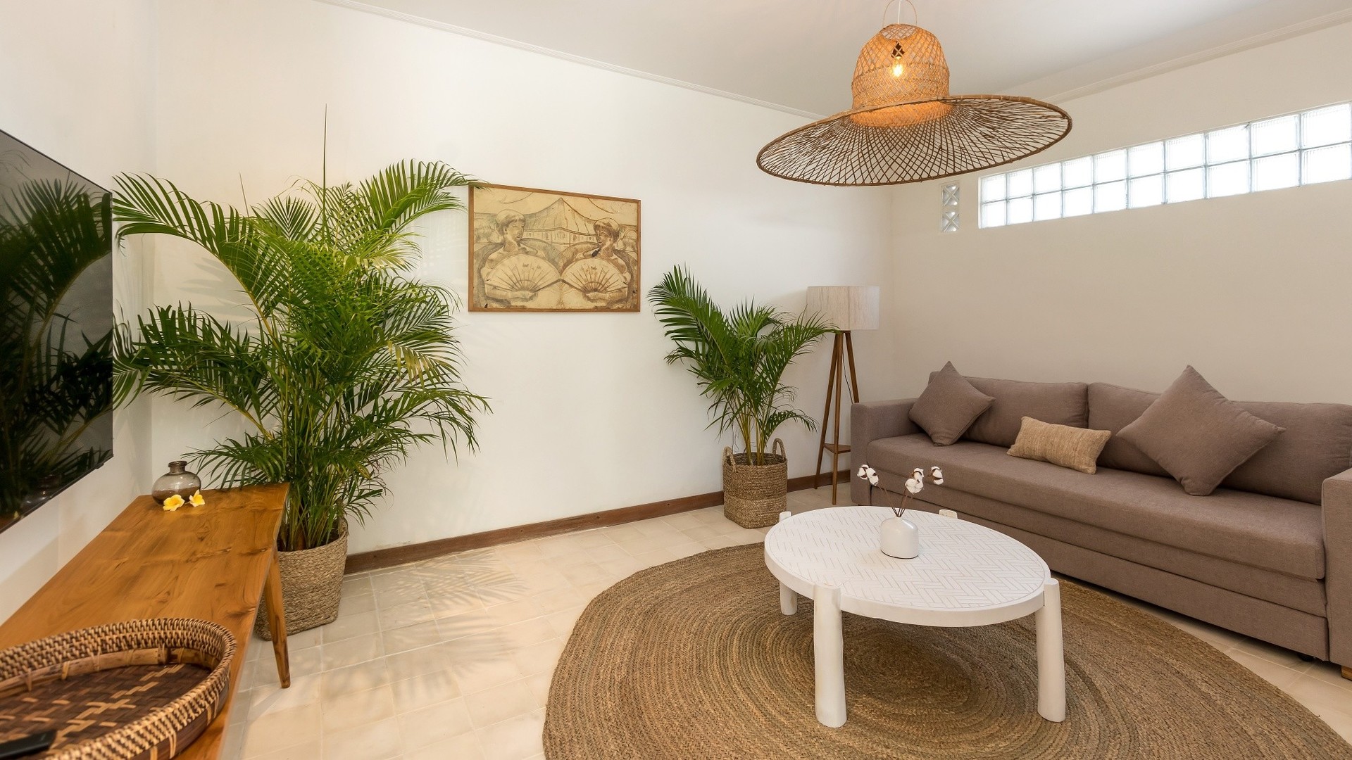 Cozy 4BR Villa with Amazing Pool Area, Bali Villa 2210