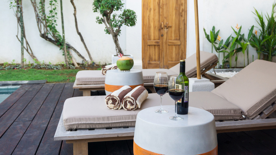 Amazing 4BR Villa With Pool in Bali, Bali Villa 2211