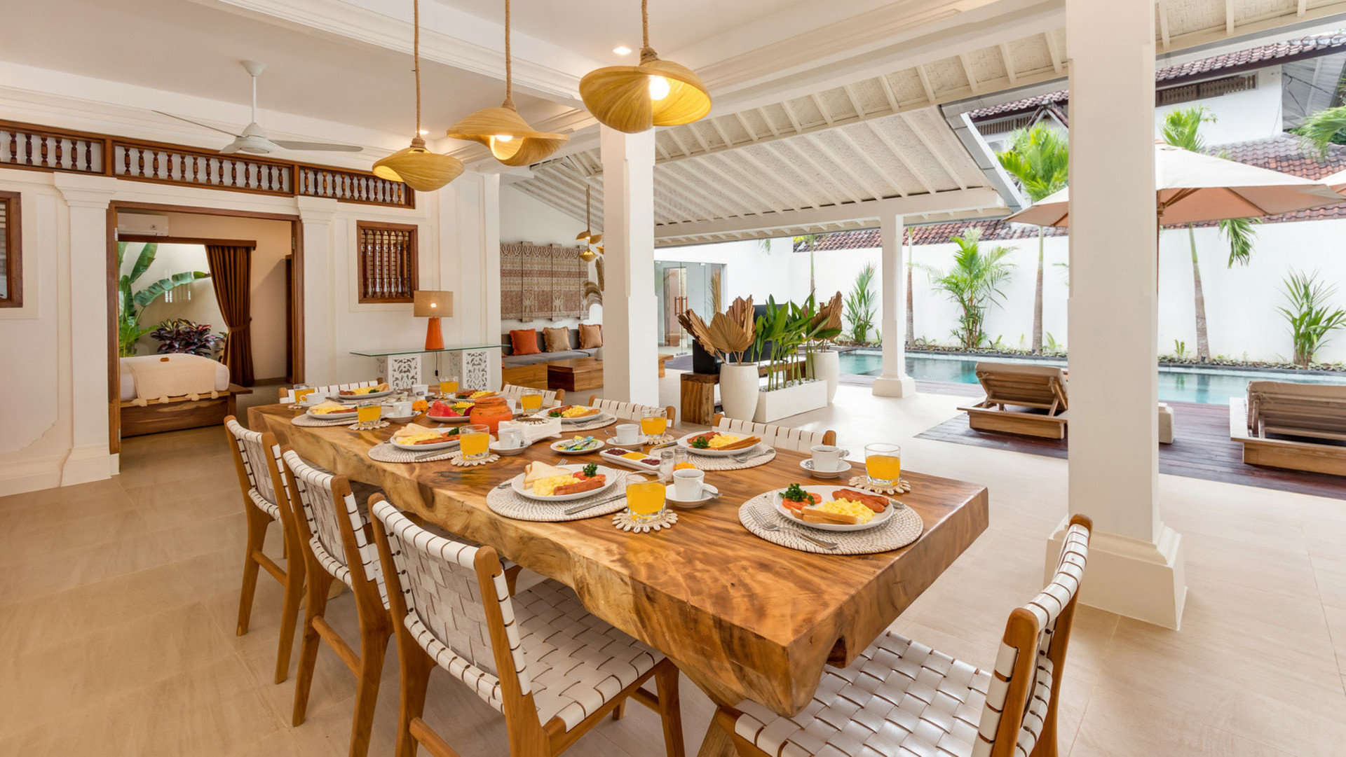 Wonderful 4BR Villa with Pool, Bali Villa 2212