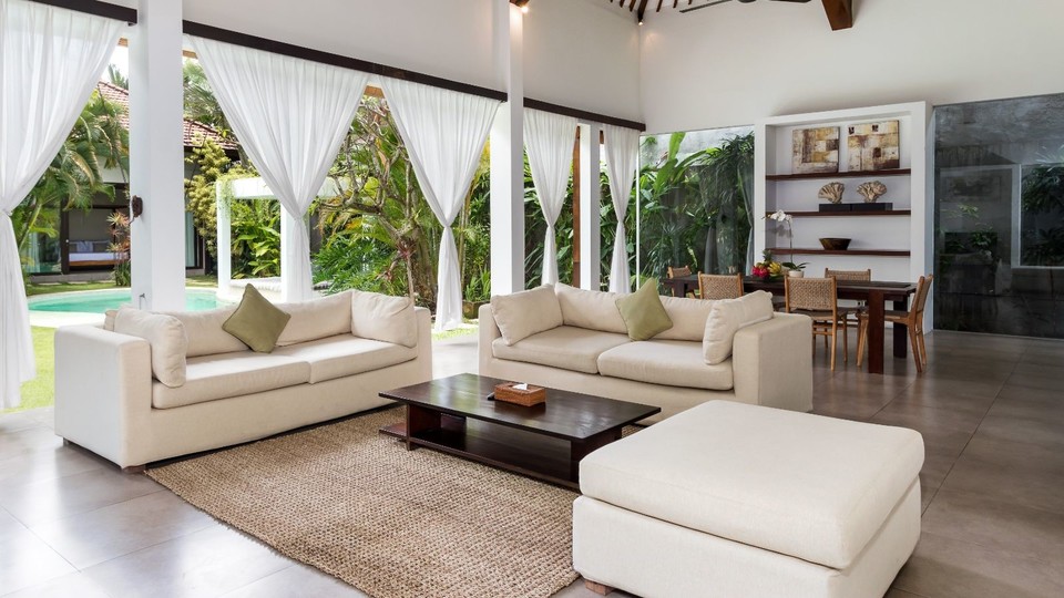 Cozy 2BR Villa W/Amazing Pool Area, Bali Villa 2216