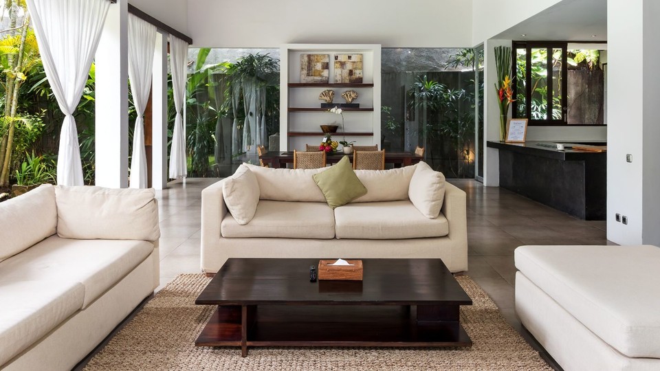 Cozy 2BR Villa W/Amazing Pool Area, Bali Villa 2216
