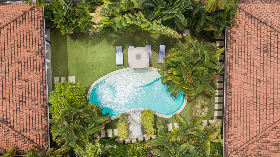 Cozy 2BR Villa W/Amazing Pool Area, Bali Villa 2216
