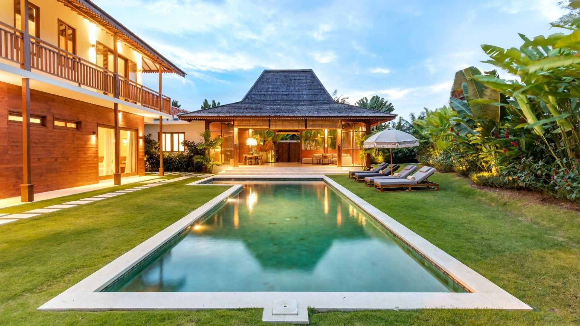 Amazing 4BR Villa With Pool, Bali Villa 2217