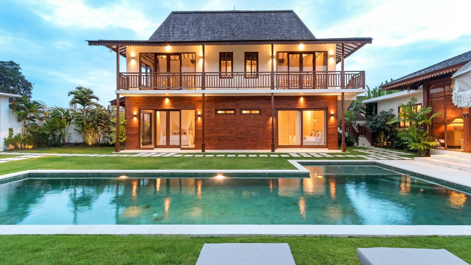 Amazing 4BR Villa With Pool, Bali Villa 2217